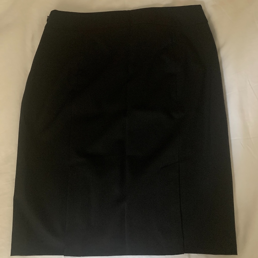 Black work skirt- Banana Republic